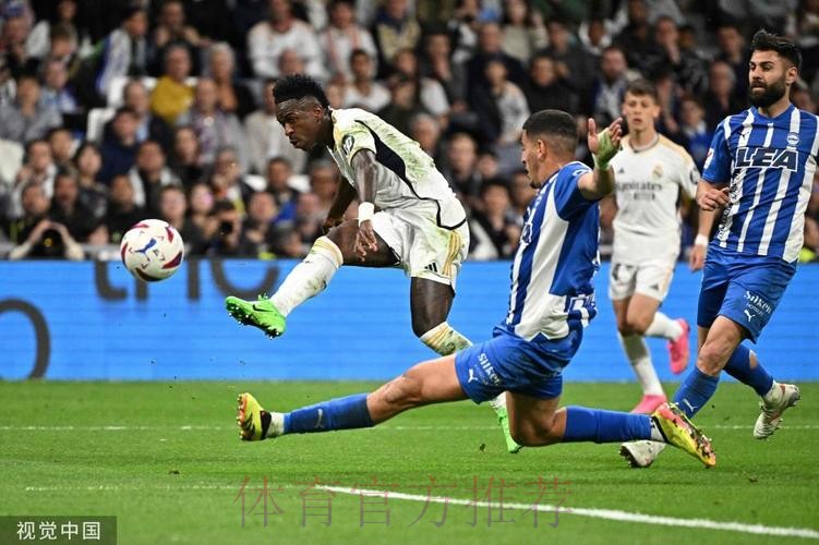 西甲-对手乌龙解围!维尼修斯破门 皇马1-0两连胜 西甲-对手乌龙解围!维尼修斯破门 皇马1-0两连胜