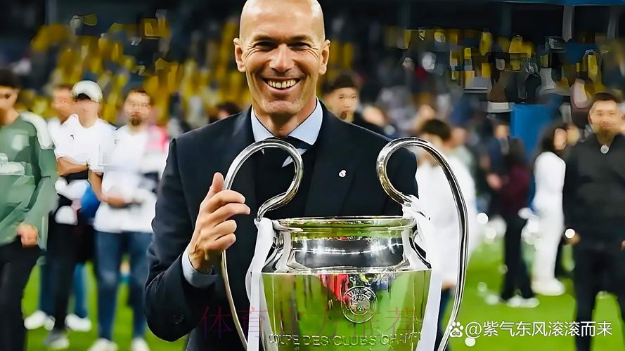 齐达内:阿扎尔必须上场 得通过踢比赛找回自信 齐达内:阿扎尔必须上场 得通过踢比赛找回自信