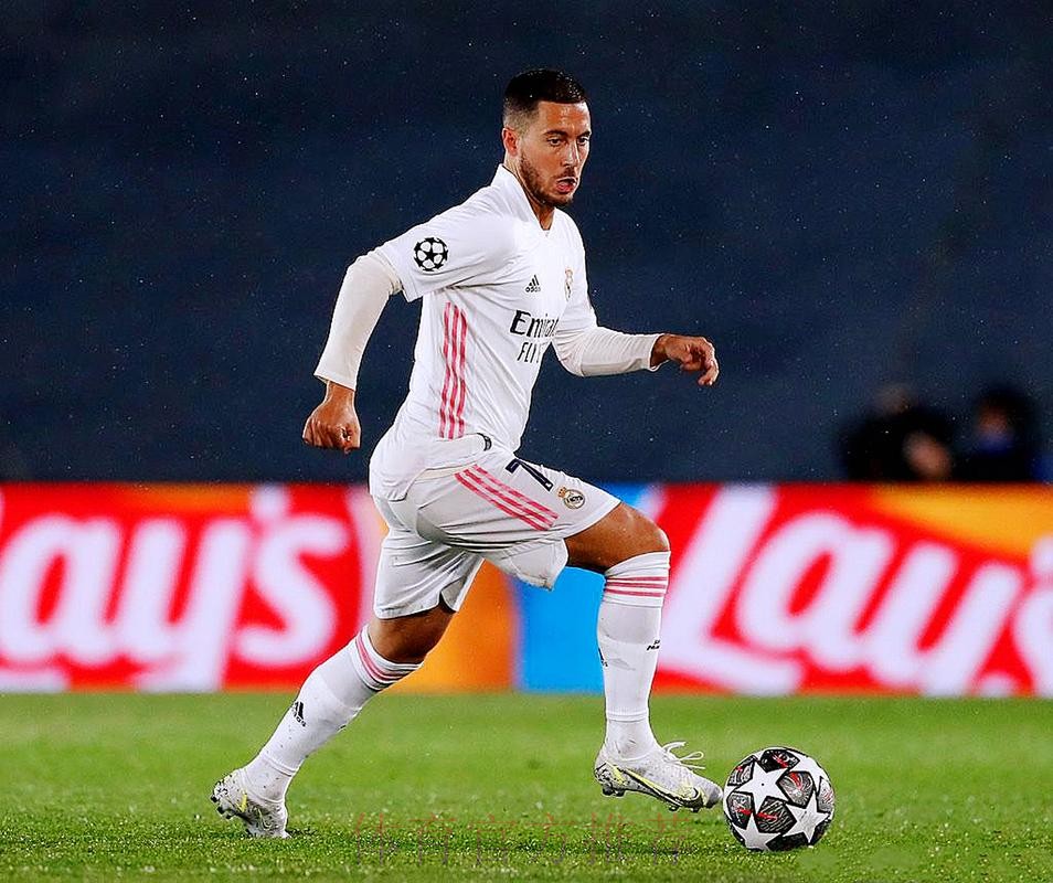 纽卡就引进阿扎尔提出报价 皇马要价3000万欧